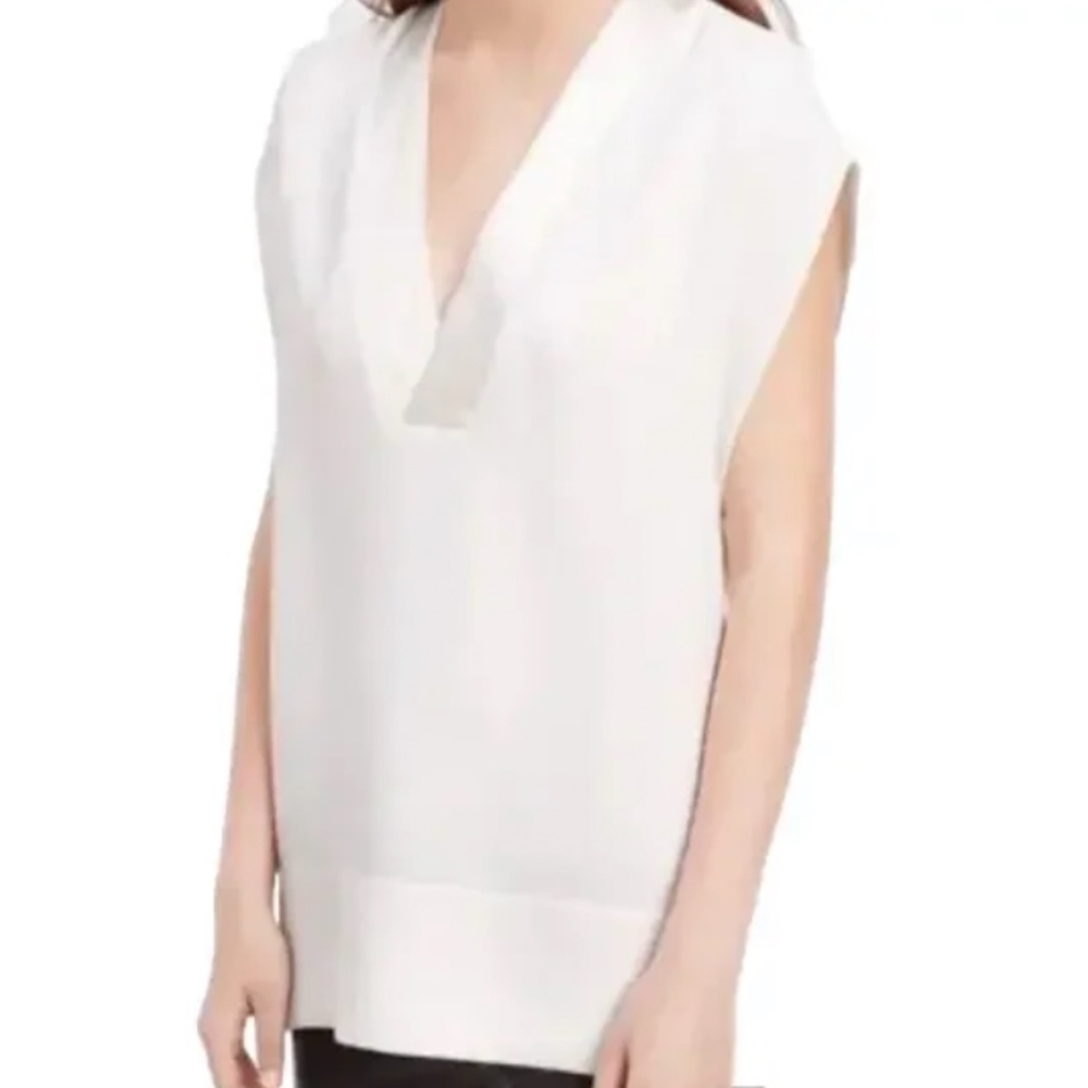 VINCE. - NEW Ivory Sleeveless V-Neck Tunic Blouse, Size M